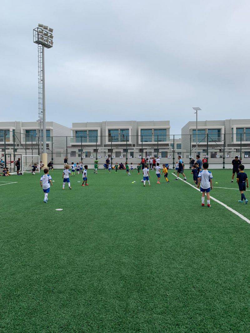 CHILDREN FOOTBALL CLASS