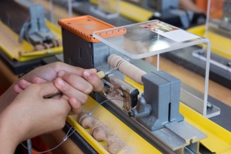 WOODWORKING, ART & CRAFT & DIY STEM SUMMER CAMP 2023